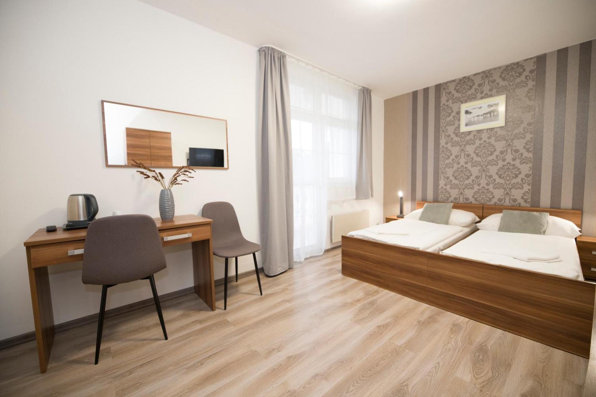 Apartmany U Jezera Fami*** Doksy  Exterior foto