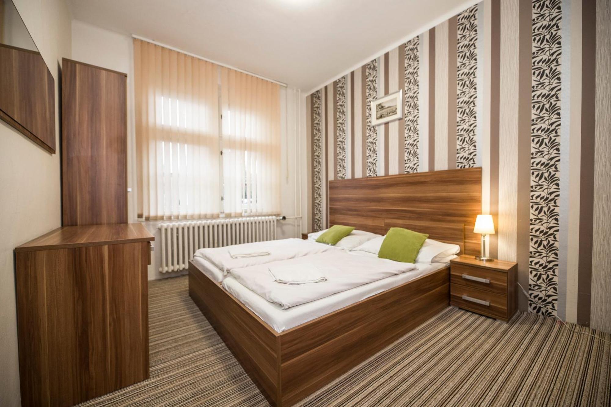 Apartmany U Jezera Fami*** Doksy  Exterior foto